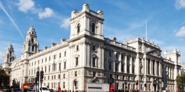 uk treasury building