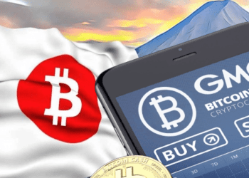 GMO Exchange on Phone with Japanese Bitcoin Flag