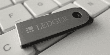 Ledger Hardware Wallet Greyscale