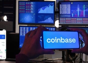 Coinbase Surpasses Expectations with $674M in Q3 Revenue.