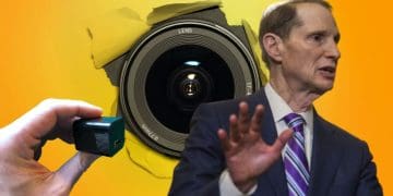 Foreign Governments Access Apple and Google User Data: Senator Warns