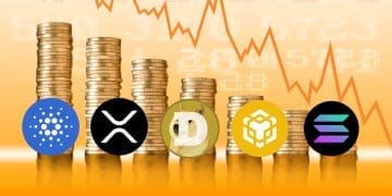 Analyst Predicts Altcoin Bottoming: Early Summer Prelude to Bull Run