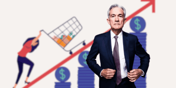 Powell Rules Out Immediate Rate Hikes, Eyes Longer Policy Hold