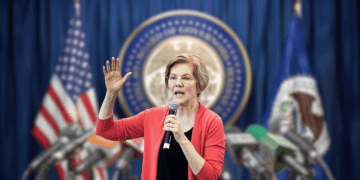 Elizabeth Warren Begs the Fed Reserve to Lower Interest Rates