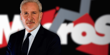 Bitcoin Hater Peter Schiff Predicts MicroStrategy Stock Collapse, Here is Why