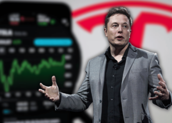 Elon Musk Predicts 30% Growth as Tesla Stock Hits Best Day Since 2013