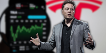 Elon Musk Predicts 30% Growth as Tesla Stock Hits Best Day Since 2013