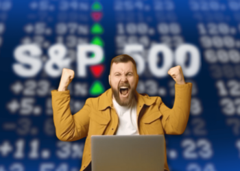 S&P 500 Makes New All-Time High as Commodities Lack Behind