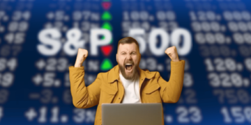 S&P 500 Makes New All-Time High as Commodities Lack Behind