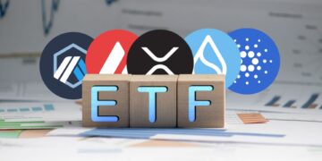 Bloomberg Analyst Predicts Altcoin ETF Boom in 2025