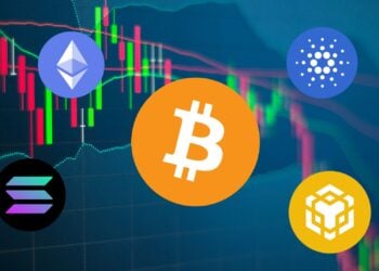 Crypto Market Analysis: Key Levels to Watch for Bitcoin and Altcoins