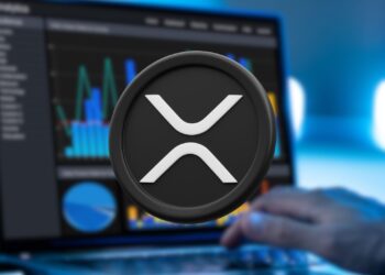 XRP’s Explosive Path: Chart Patterns, Whales, and $10 Predictions"