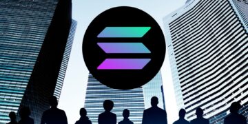 Solana's Institutional Surge: BlackRock's BUIDL Fund and Fidelity ETF Filing