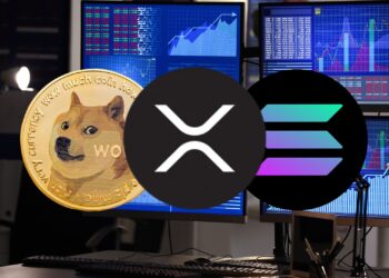 Key Levels to Watch: XRP Reclaims $2, SOL Tests $120, DOGE Approaches $0.17