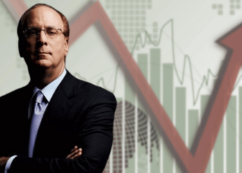 Larry Fink Warns of Impending Recession and Market Decline: Should You Sell?
