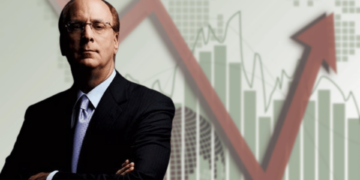 Larry Fink Warns of Impending Recession and Market Decline: Should You Sell?