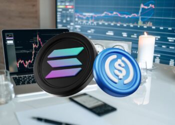 Solana Closes In on USDC After Massive Bounce — Is a Flip Inevitable?