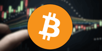 Bitcoin Plummets Below $101k Triggering $700m in Liquidations Here is Whats Coming Next