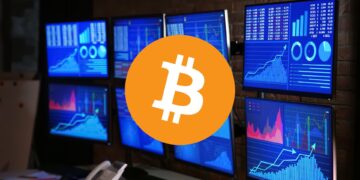 Bitcoin Flirts With Breakout As Bull Flag Takes Shape