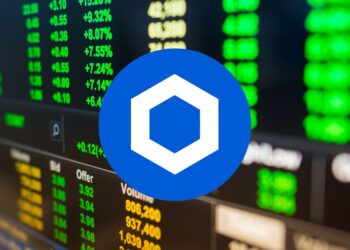 Chainlink LINK Just Broke Out: Analysts Believe a Massive Move is Coming and Here is Why
