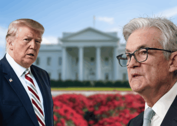 White House Blames Feds High Rates As Drag on Economy Trump Blasts Powell in Handwritten Note