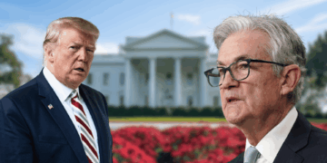 White House Blames Feds High Rates As Drag on Economy Trump Blasts Powell in Handwritten Note
