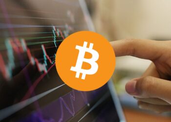 Bitcoin Breaks $118K — But the Party Feels... Kinda Quiet?