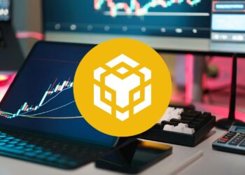BNB Breaks $720, But Still Trails the Altcoin Pack