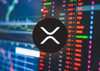 XRP Bulls Stumble at Resistance, but Accumulation Signals Are Flashing