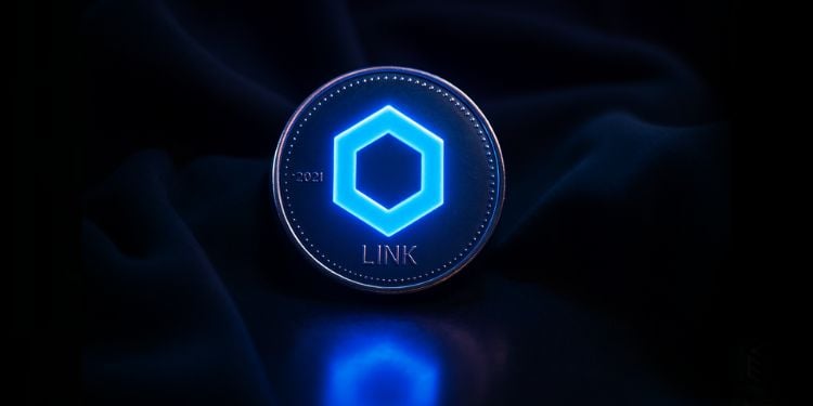 Chainlink Rockets 15% as Whales Pile In and Network Fundamentals Strengthen