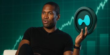 Hyperliquid Gains as Arthur Hayes Predicts 126x Surge