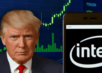 Trump and Hassett Double Down on Intel Deal Hint at Bigger Moves Ahead