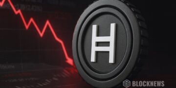 HBAR Struggles as Social Buzz Fades and Smart Money Pulls Back