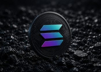 SOL Crypto Awaits Its Next Move Near Critical Support – Here Is What Traders Are Watching